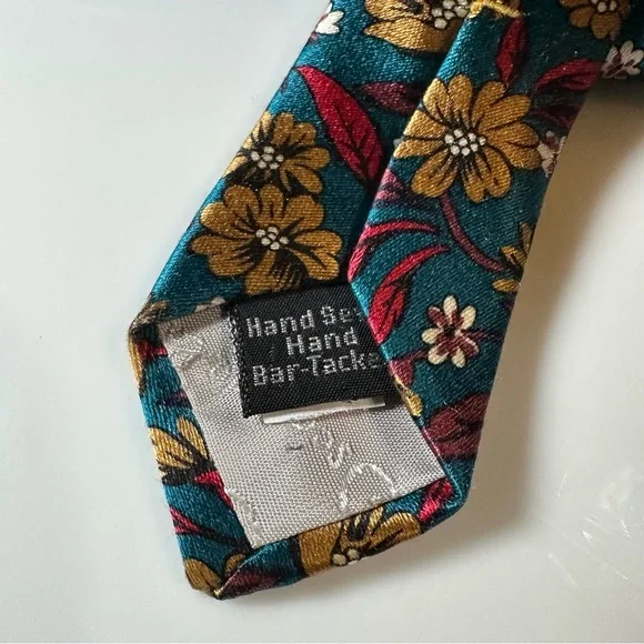 Vintage Oscar de la Renta Couture Men's Neck Tie – Silk Velour, GORGEOUS !! - Picture 9 of 11